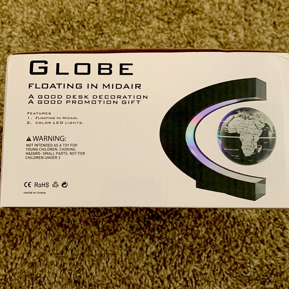 Desk Globe Floating in Midair